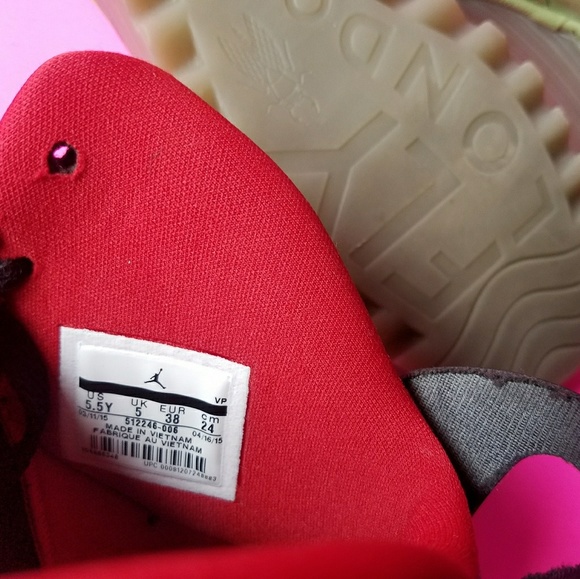 Jordan son of mars Yeezy's size 5.5 women's 7 - Picture 8 of 8